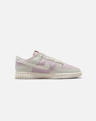 Nike Women's Dunk Low Next Nature Light Bone
