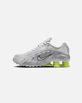 Nike Women's Shox R4 White/White-Metallic Silver
