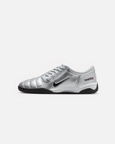 Nike Women's Total 90 Silver