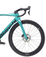Bianchi Oltre Comp Ultegra Di2 Carbon Road Bike 2026 - Celeste
