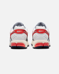 Nike Zoom Vomero 5 Photon Dust/Picante Red