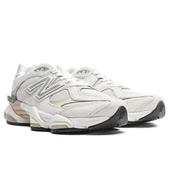 9060 - Sea Salt/Moonbeam/Turtledove