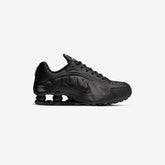 Wmns Shox R4