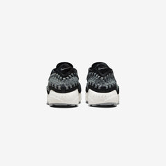 Wmns Air Footscape Woven