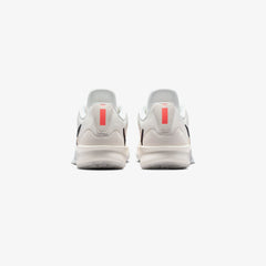 Wmns Sabrina 3