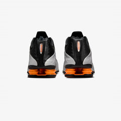 Shox R4