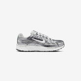 Wmns P-6000