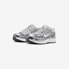 Wmns P-6000