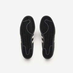Wmns Superfinger Superstar x Avavav