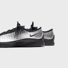 Nike WMNS Air Superfly - Metallic Silver / Black / Anthracite / Volt