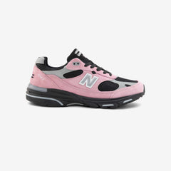 993