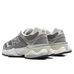9060 - Slate Grey/Arid Stone/Timberwolf