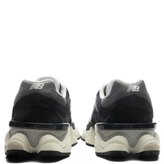 9060 - Black/Tornado