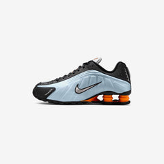 Wmns Shox R4