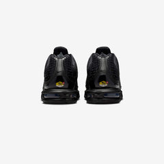 Air Max Plus VII