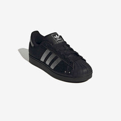Wmns Superstar II