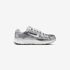 Wmns P-6000