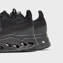 On Running WMNS Cloudsurfer Max - Black / Eclipse